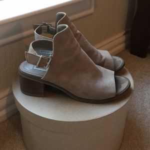 Steve Madden Gray Suede Open-Toed Bootie